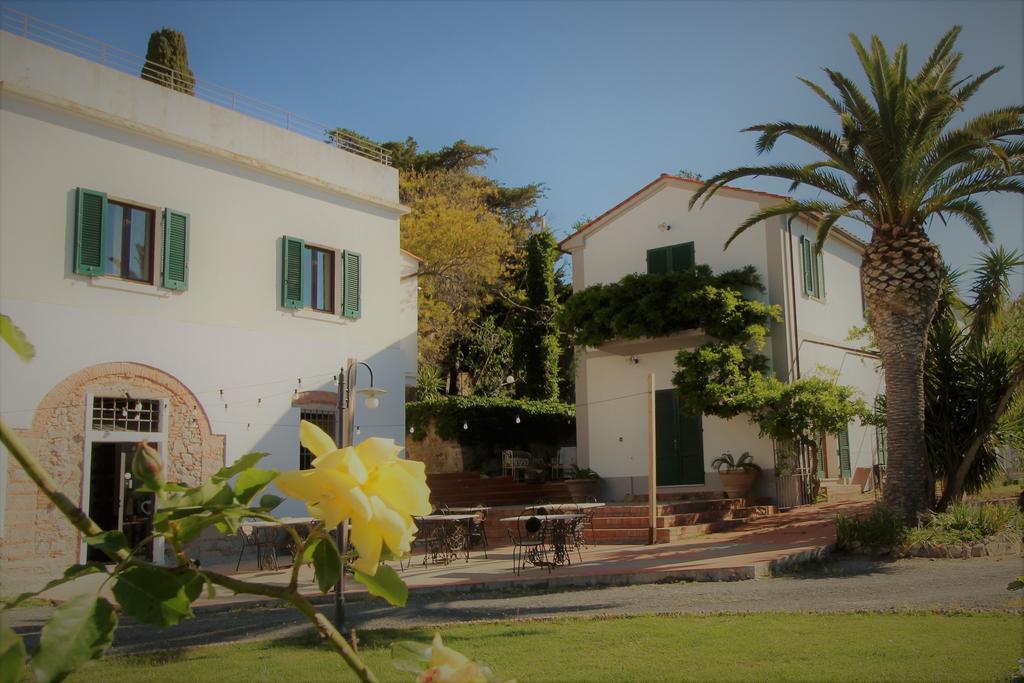 Agriturismo SS Annunziata San Vincenzo Exterior foto
